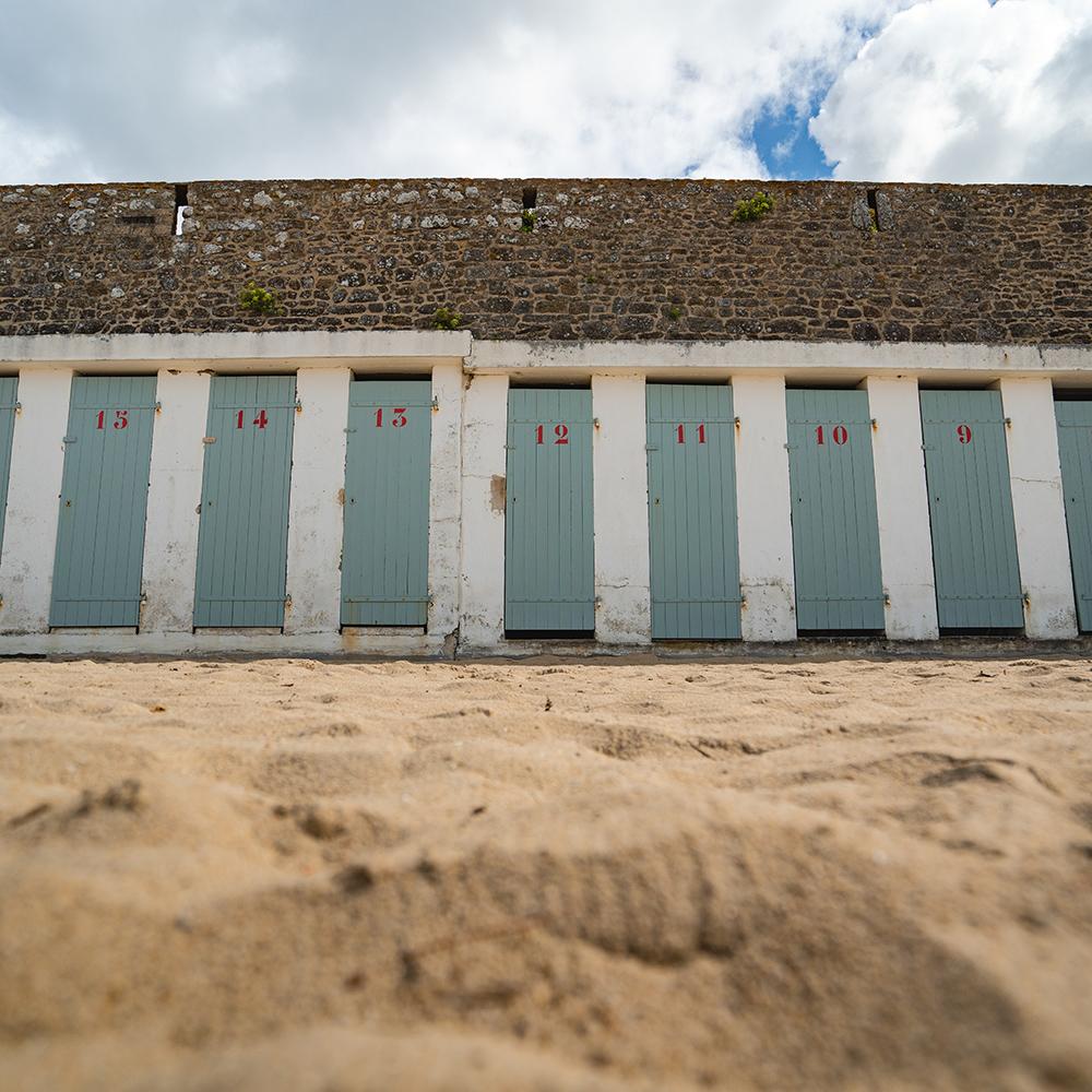 photo des cabines de plage de Port Louis, de Thibault Poriel, CRT Bretagne